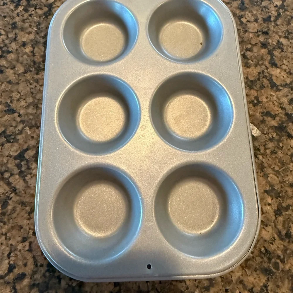 4 New Mini Tart Pans